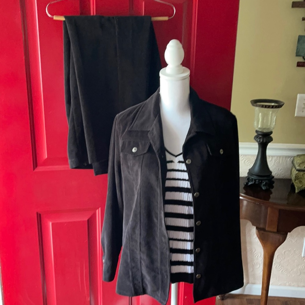 Alfred Dunner 3 pc Corderoy pant suit sz 14